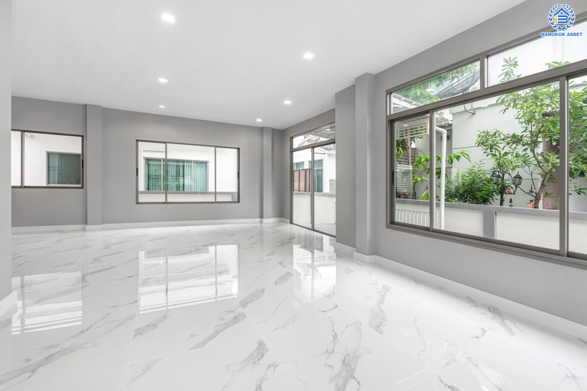 บ้านมือสองตกแต่งใหม่ ม.เพอร์เฟคเพลส3 ราชพฤกษ์ คุณภาพแบรนด์ Property Perfect เนื้อที่ 66 ตร.ว. หลังใหญ่ตอบโจทย์ทุกการอยู่อาศัย ฟังก์ชัน 3 ห้องนอน 3 ห้องน้ำ 2 ที่จอดรถ บนทำเลติดถนนราชพฤกษ์ ใกล้วงเวียนพระราม5 และรถไฟฟ้า "สถานีบางรักน้อยท่าอิฐ"...